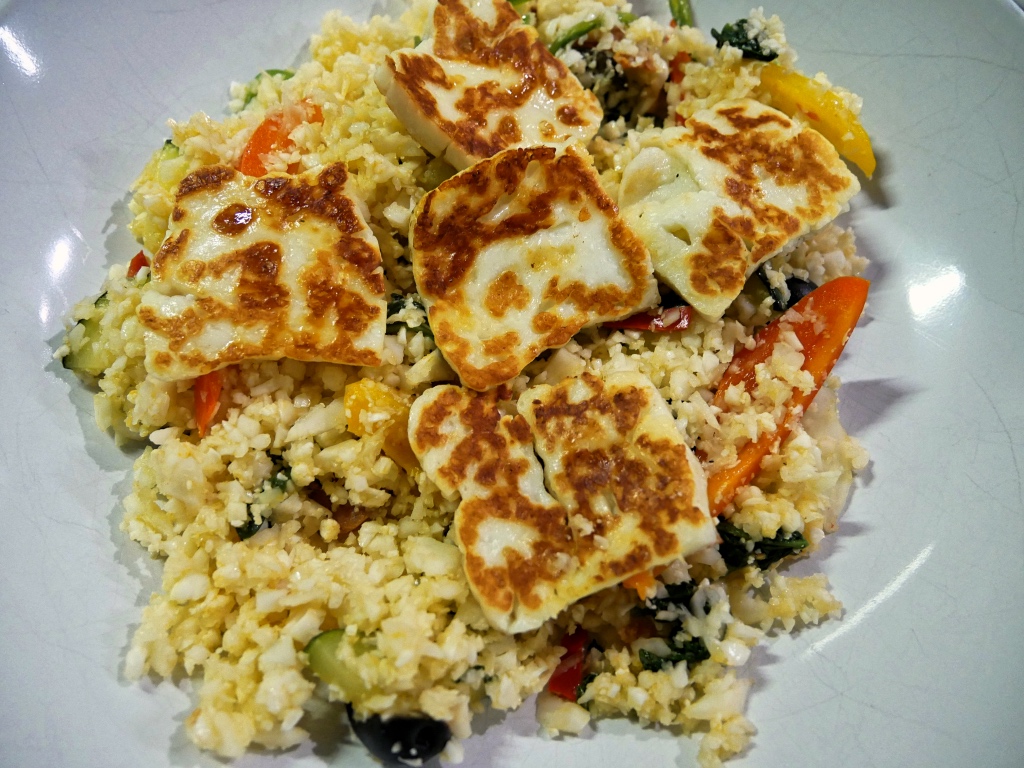 Cauliflower Rice with Halloumi